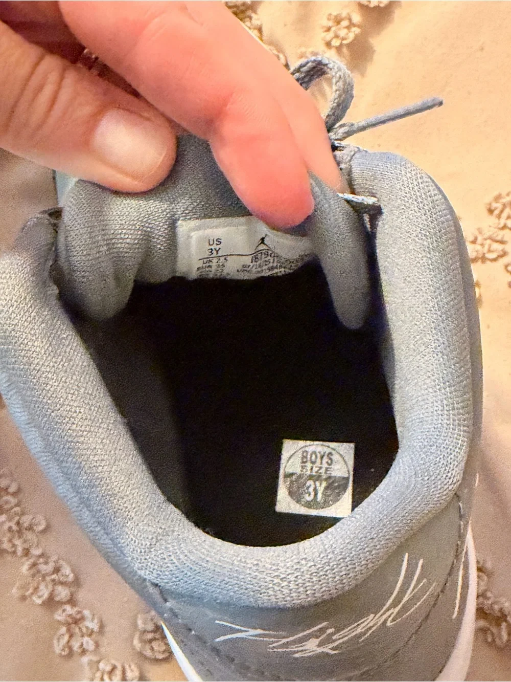 Nike youth sneakers
